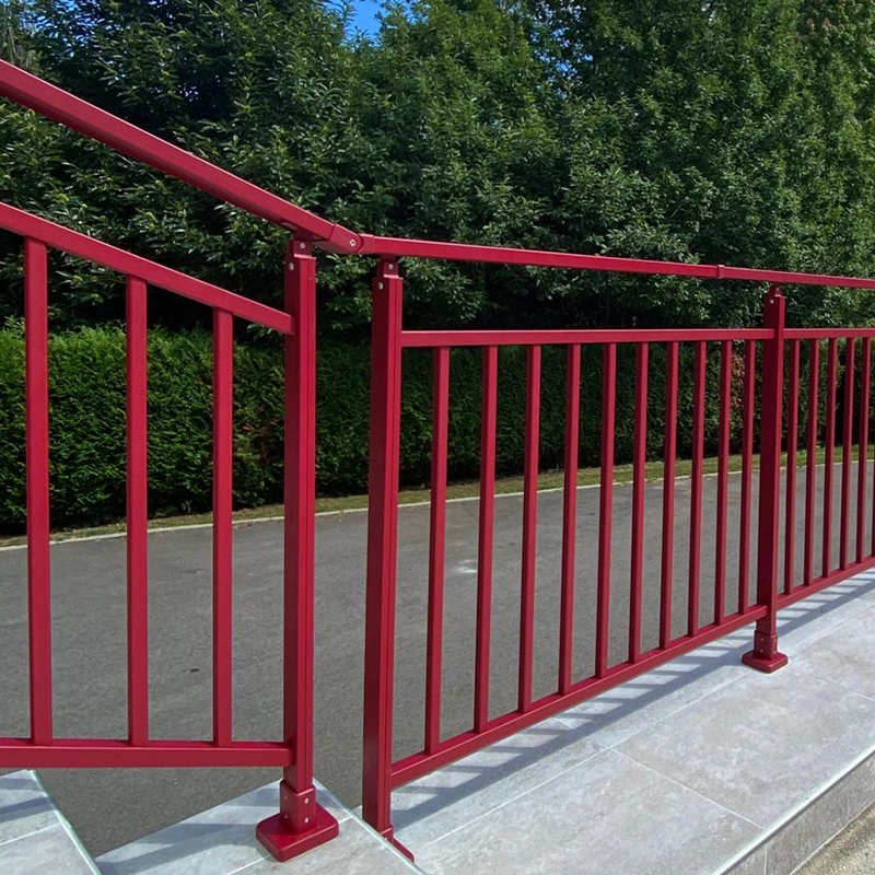 garde-corps-rouge-installation-haute-vienne-scm-kostum