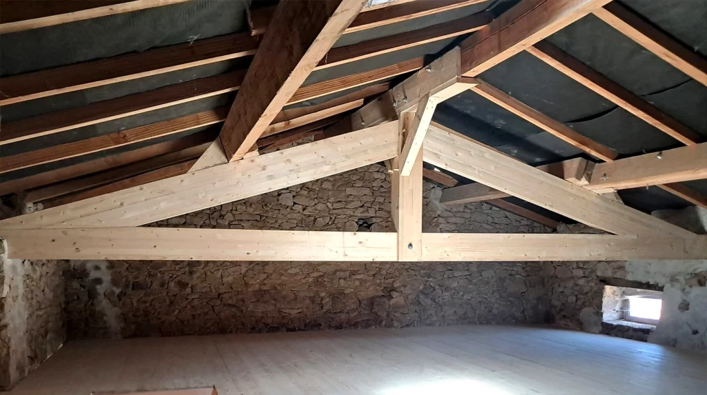 Travaux de modification de charpente