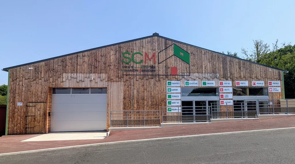 Façade SCM, société des couvreurs menuisiers à Saint-Jouvent en Haute-vienne